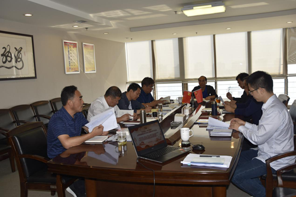 yl23455永利集团官网召开“不忘初心、牢记使命”主题教育党委理论学习中心组集中学习会议