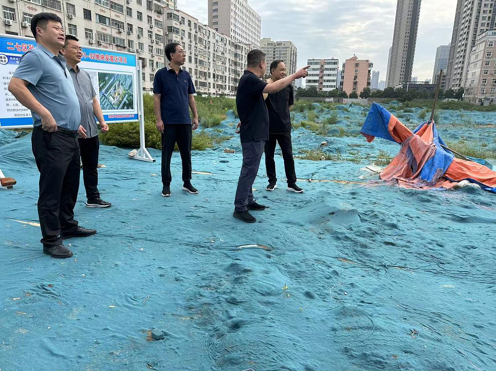 yl23455永利集团官网党委委员、副总经理张岩到侯寨新镇区安置区调研项目建设工作