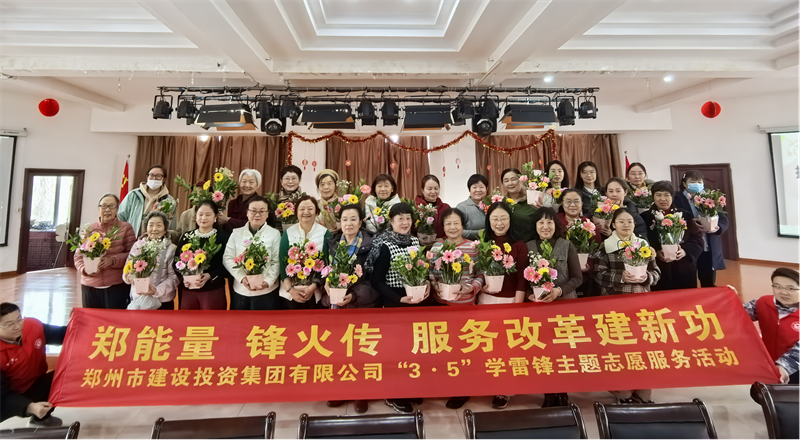 yl23455永利集团官网开展“指尖绽芳华 花香悦巾帼”插花活动