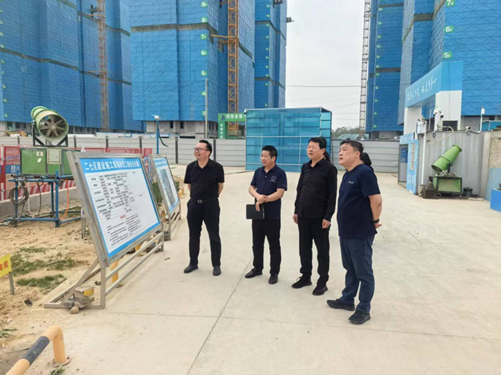 yl23455永利集团官网党委委员、副总经理代璐到郑州中鼎置业有限公司调研成本合约及财务工作